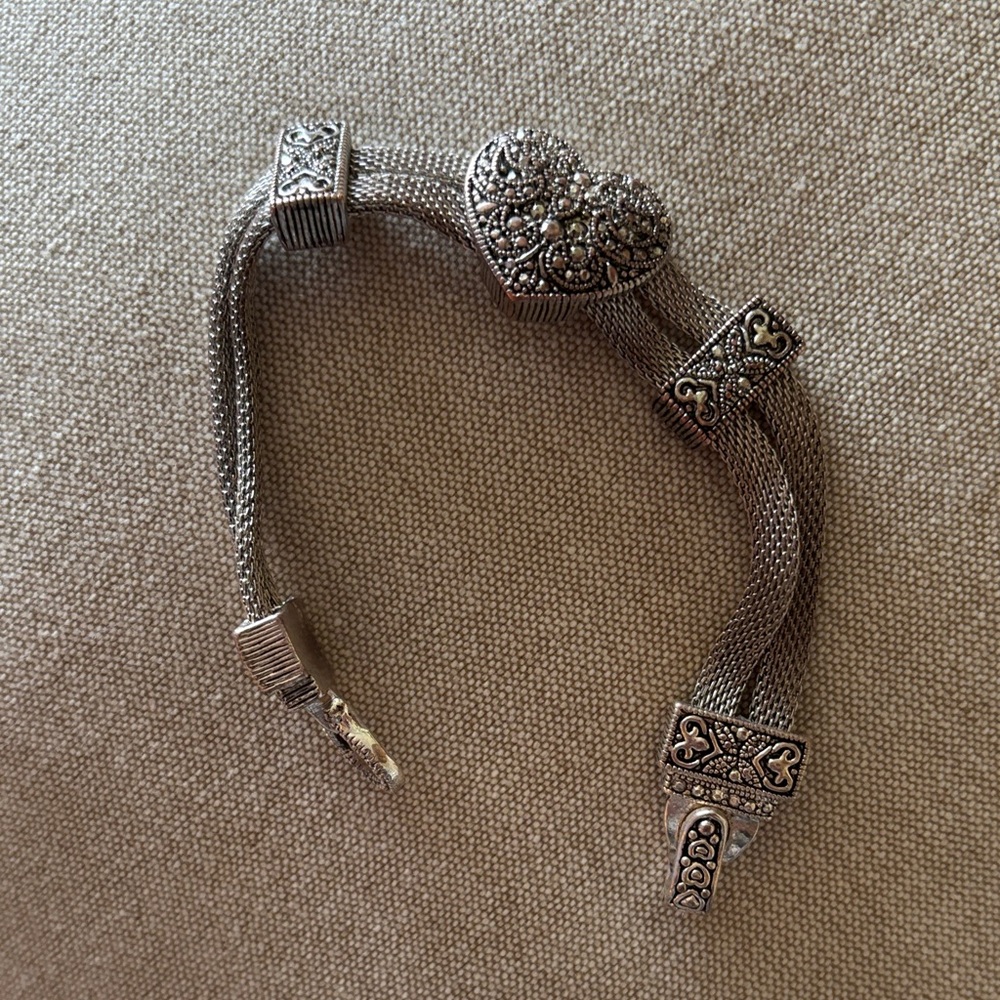 Vintage Silver Heart Mesh Bracelet